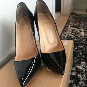 100% Authentic christian louboutin Black stilettos